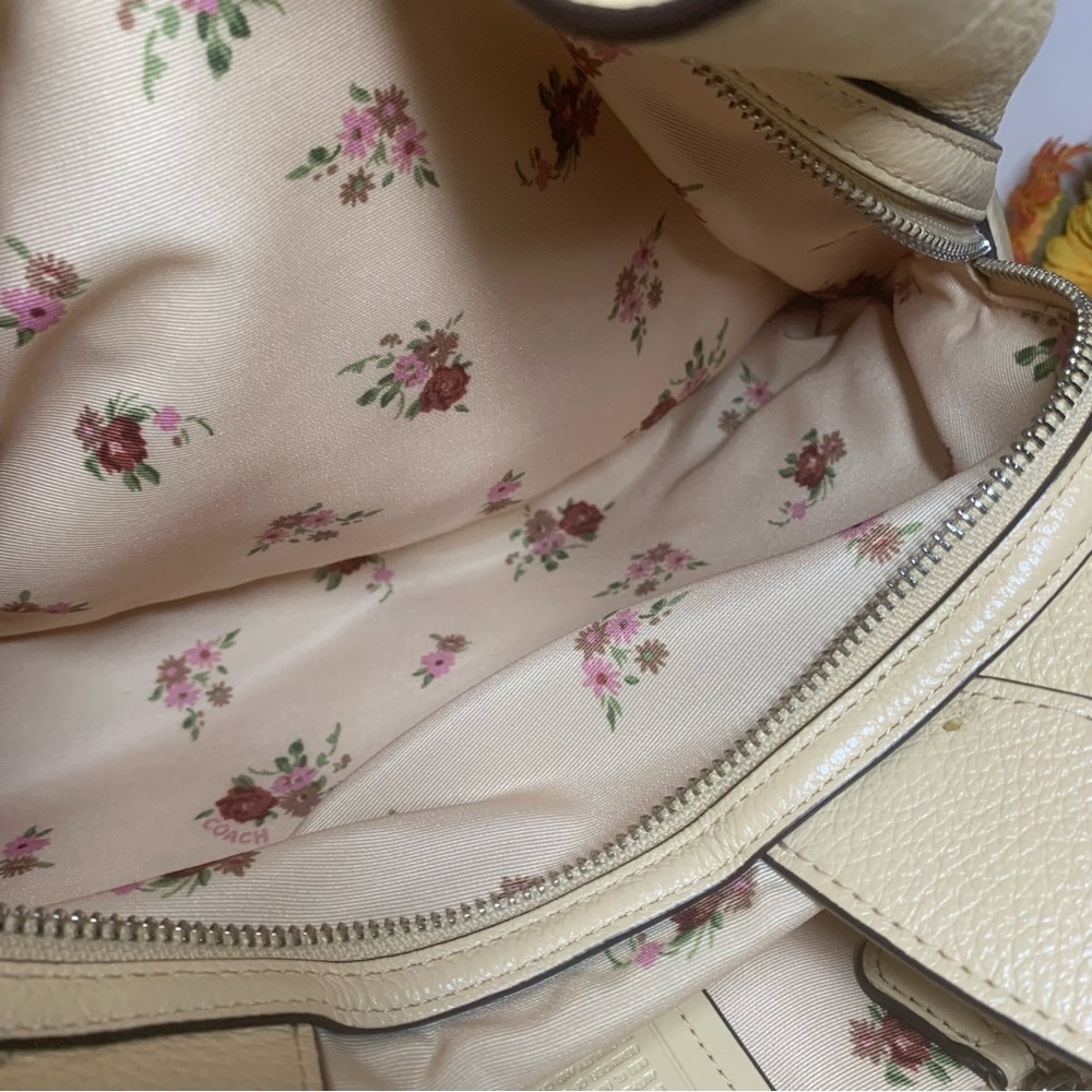 Coach Yellow Leather Shoulder Bag - Picture 14 of 17